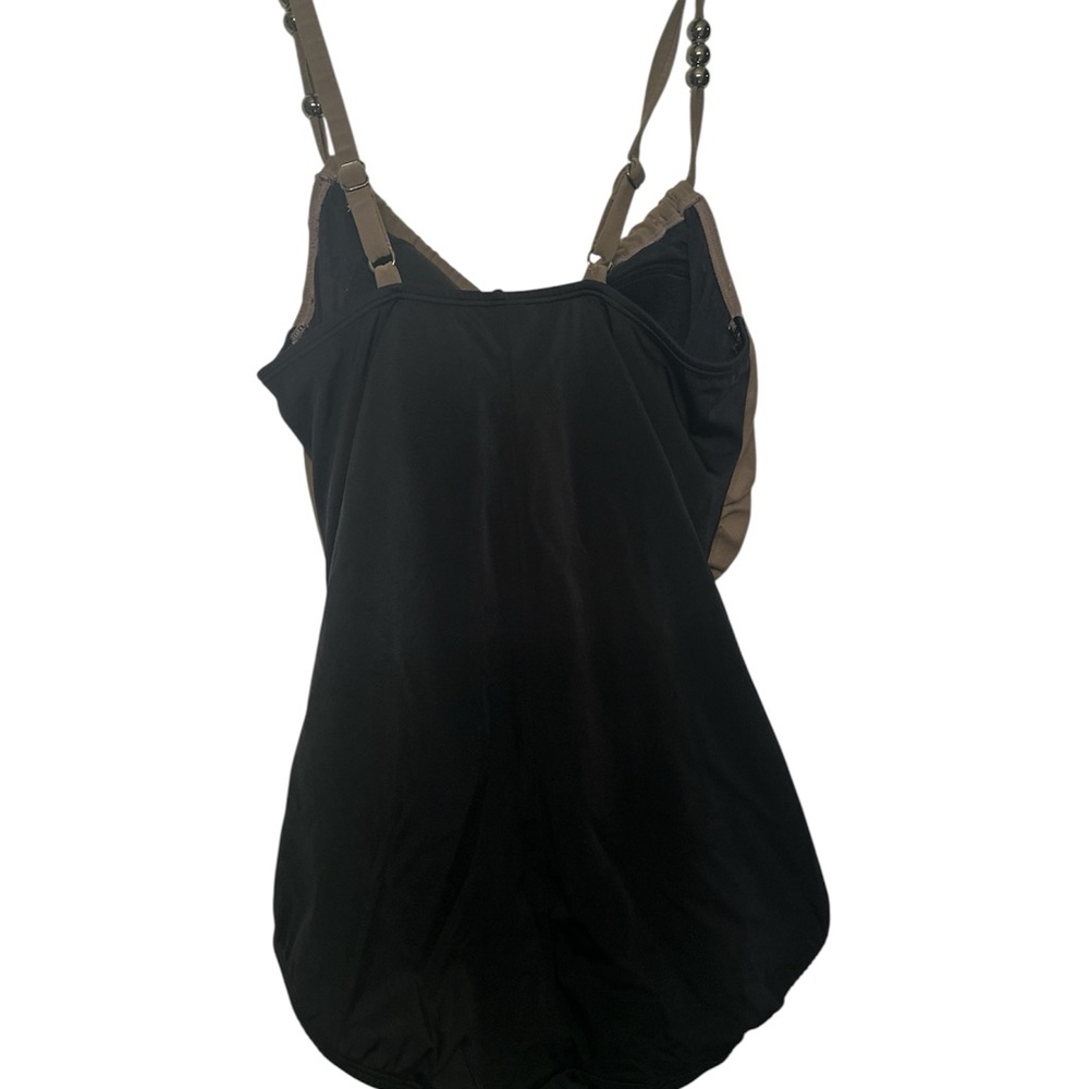 Two-Tone Ruched Swimsuit - Picture 2 of 3